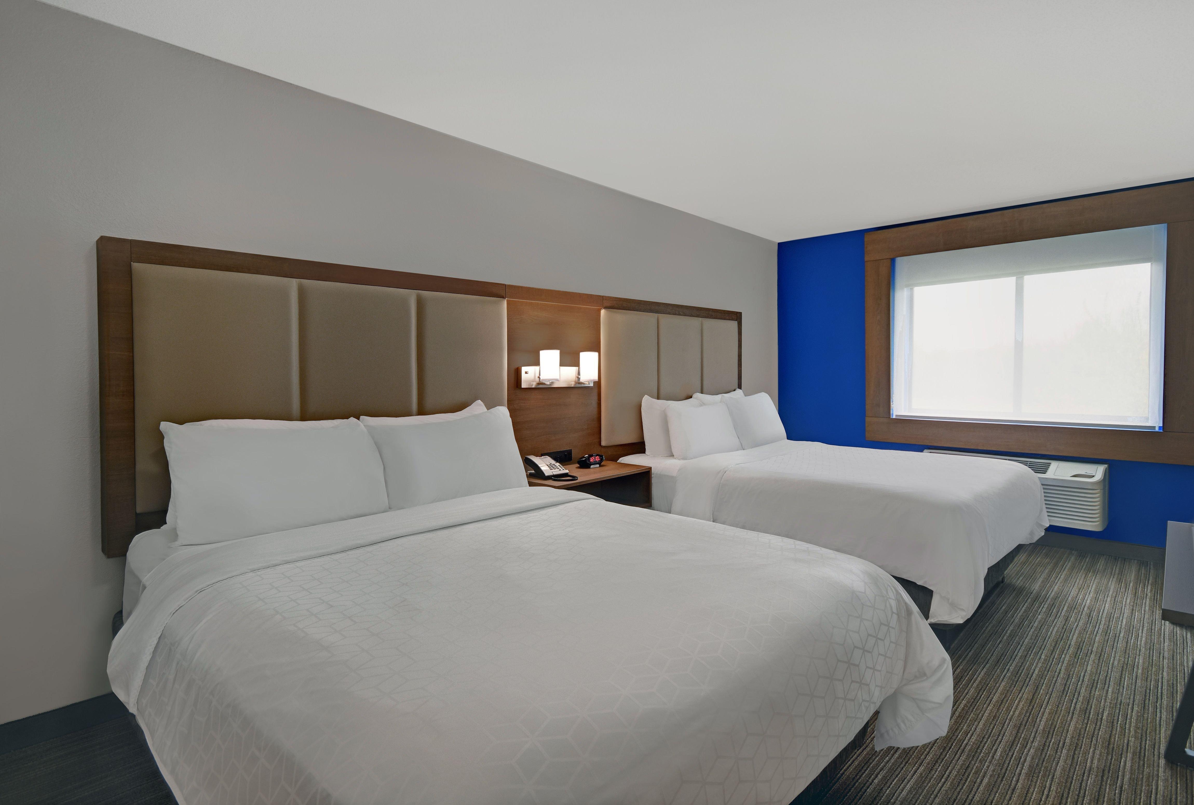 Holiday Inn Express Adrian By Ihg Экстерьер фото