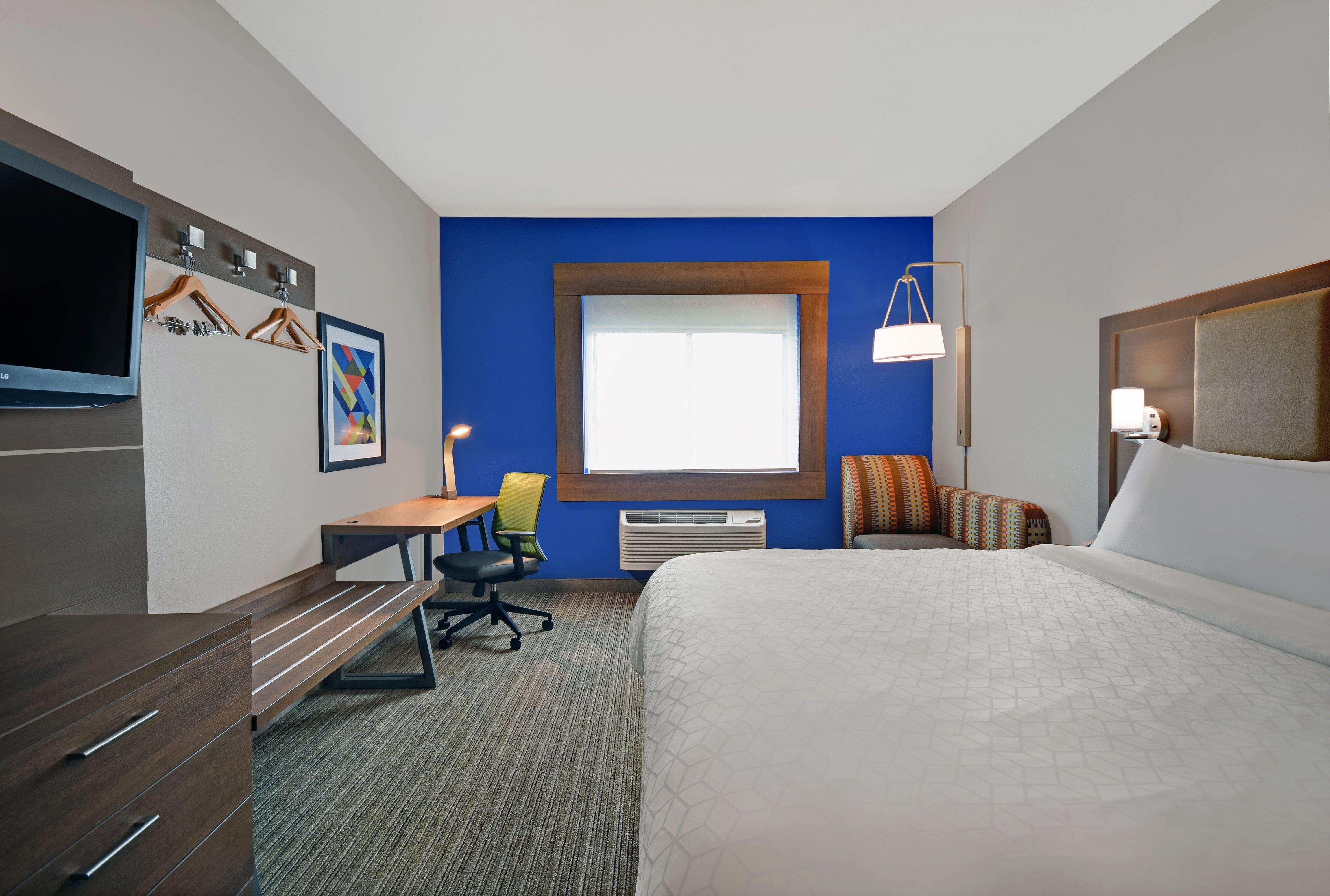 Holiday Inn Express Adrian By Ihg Экстерьер фото