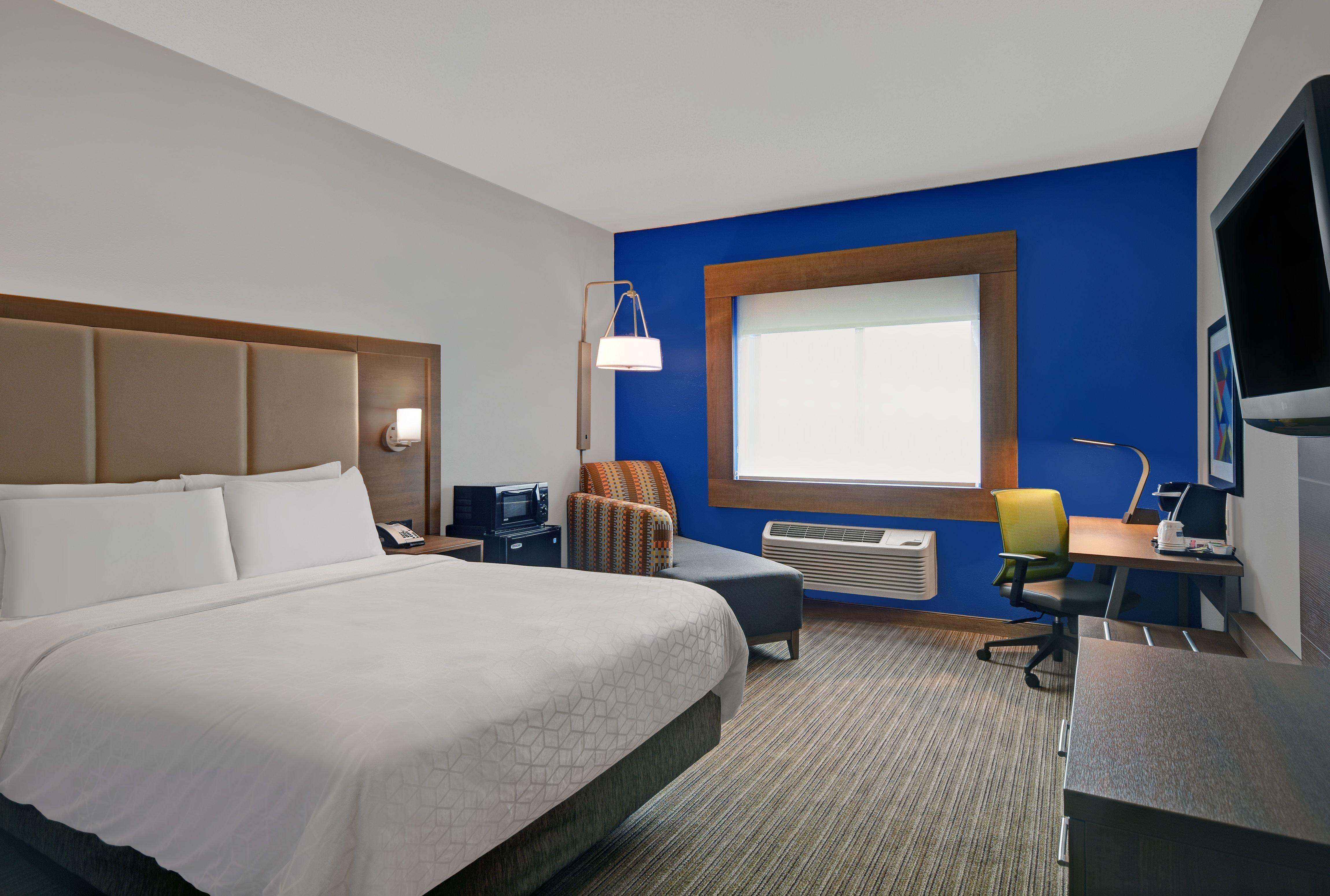 Holiday Inn Express Adrian By Ihg Экстерьер фото
