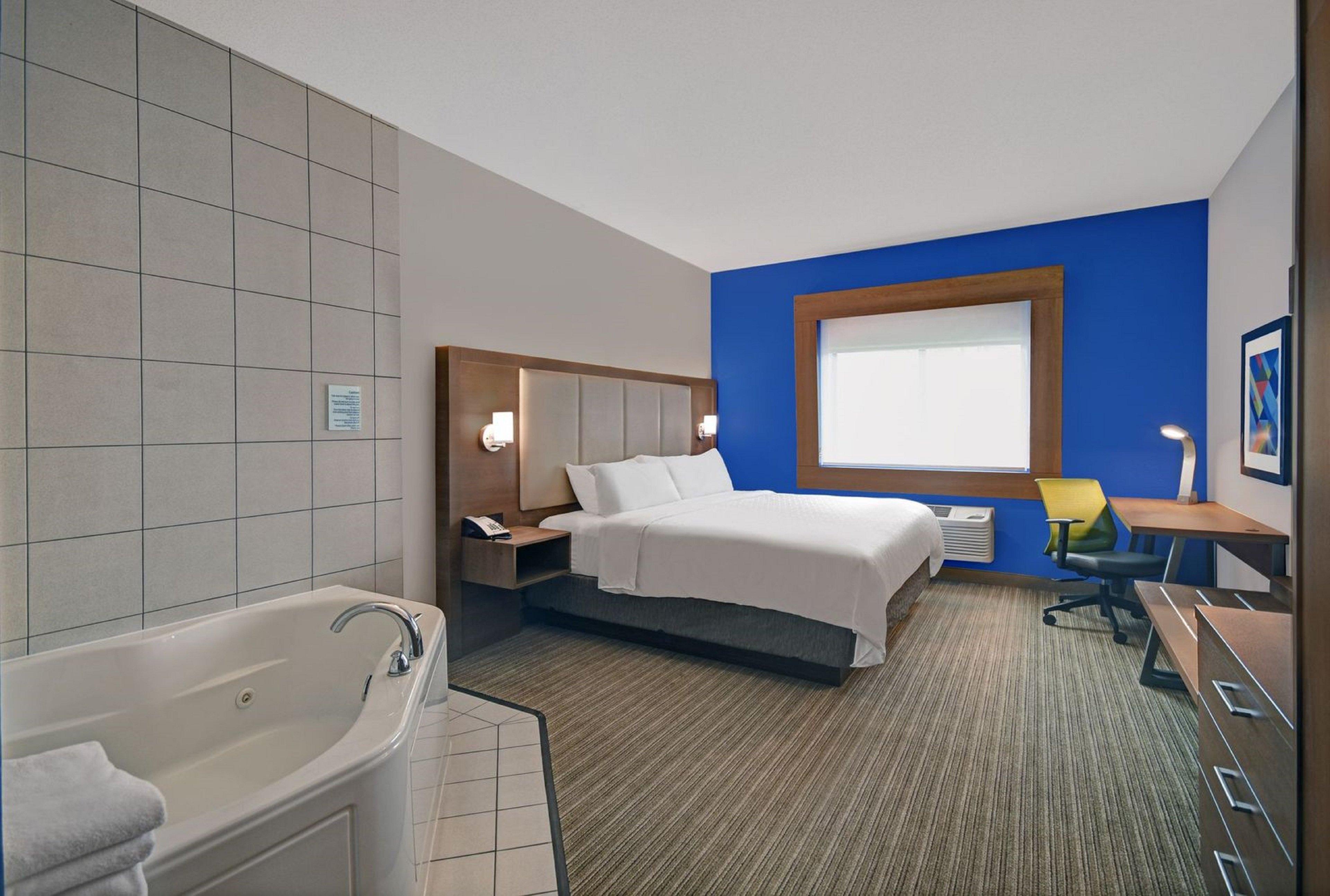 Holiday Inn Express Adrian By Ihg Экстерьер фото